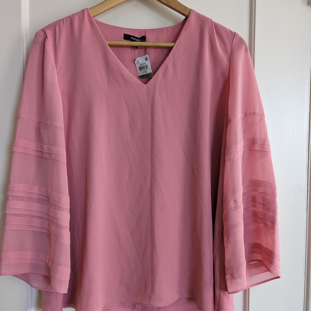 Alfani blouse NWT